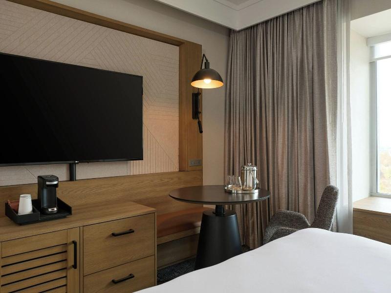 Sheraton Grand Sacramento image