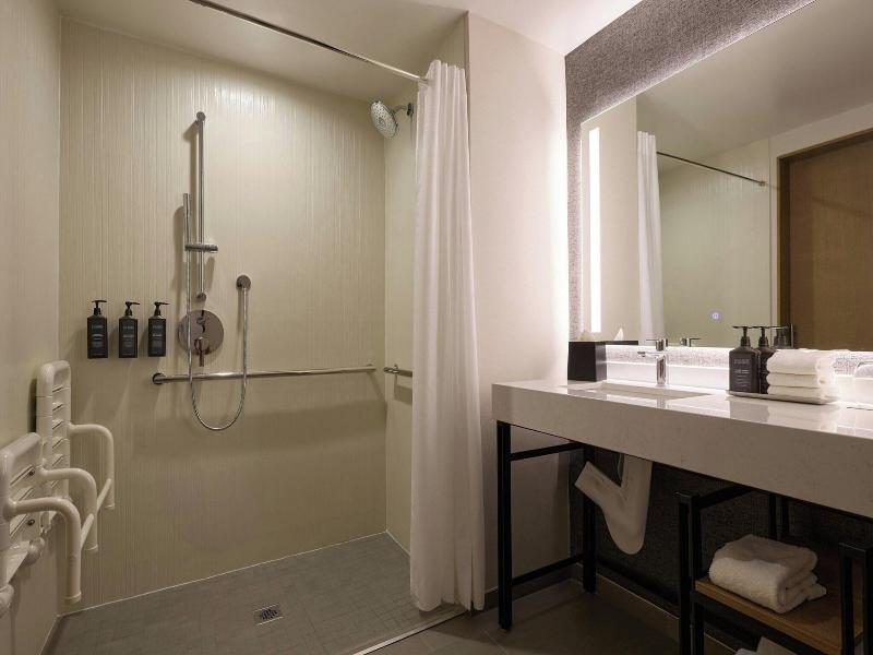 Sheraton Grand Sacramento image