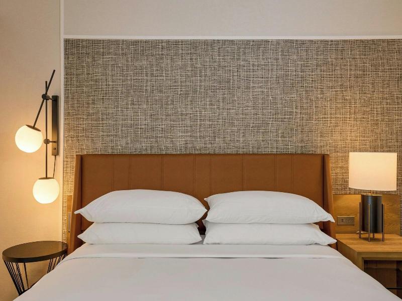 Sheraton Grand Sacramento image