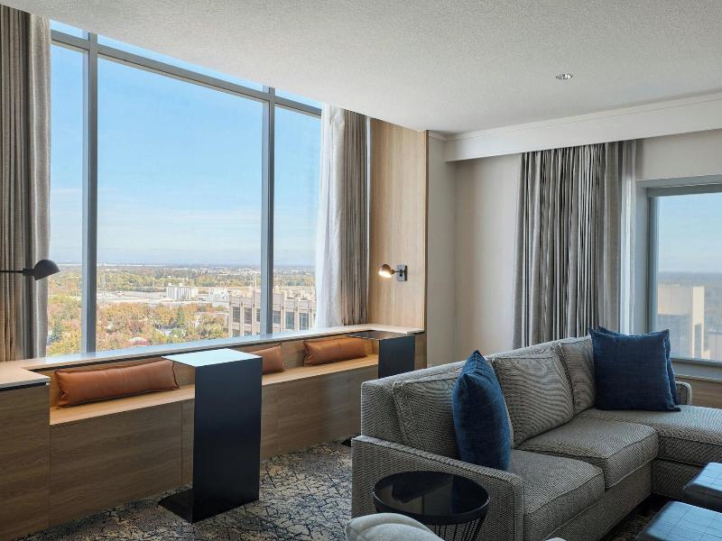 Sheraton Grand Sacramento image