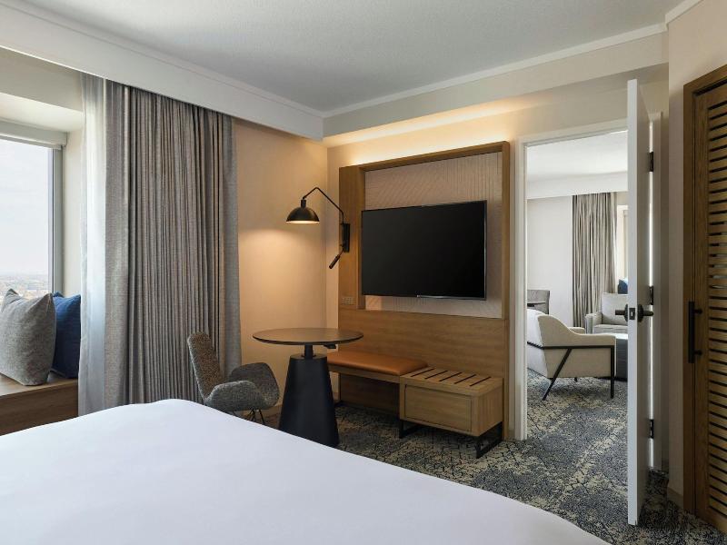 Sheraton Grand Sacramento image