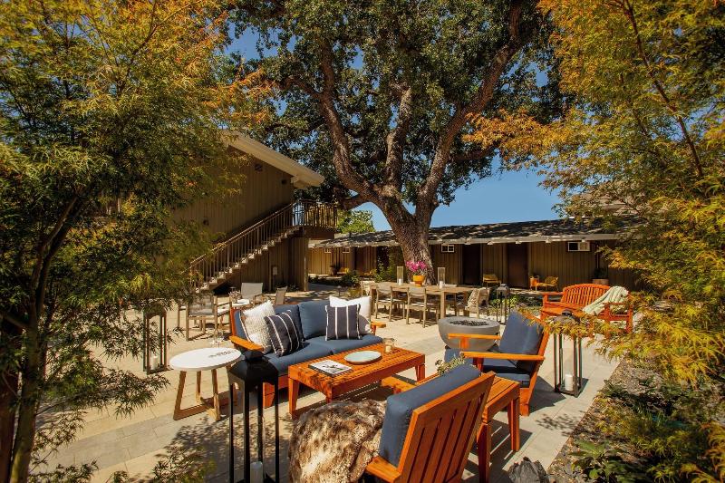 The Cottages Hotel - Image 6