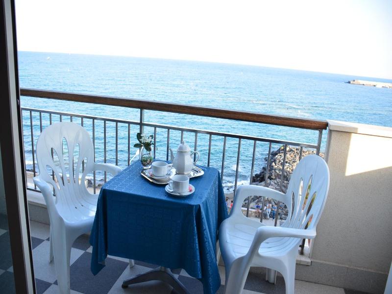 Costa Azzurra image