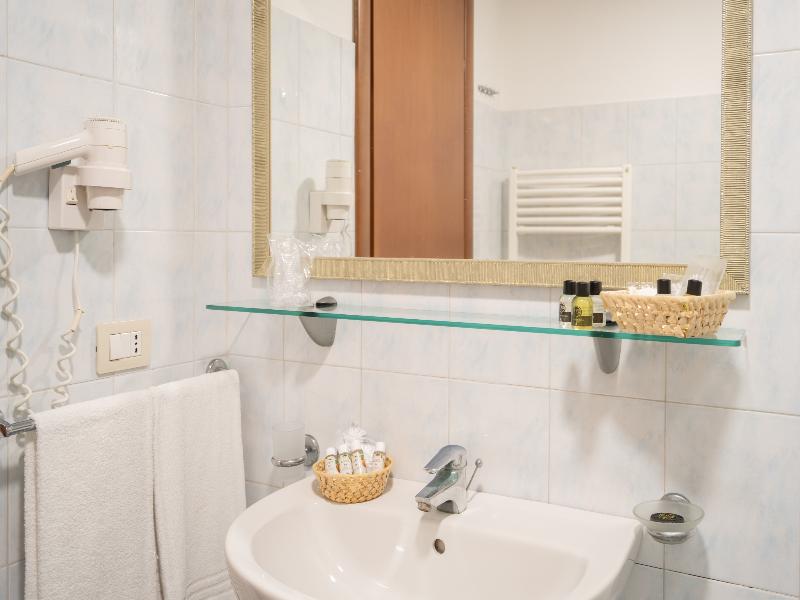 Hotel Orizzonte image