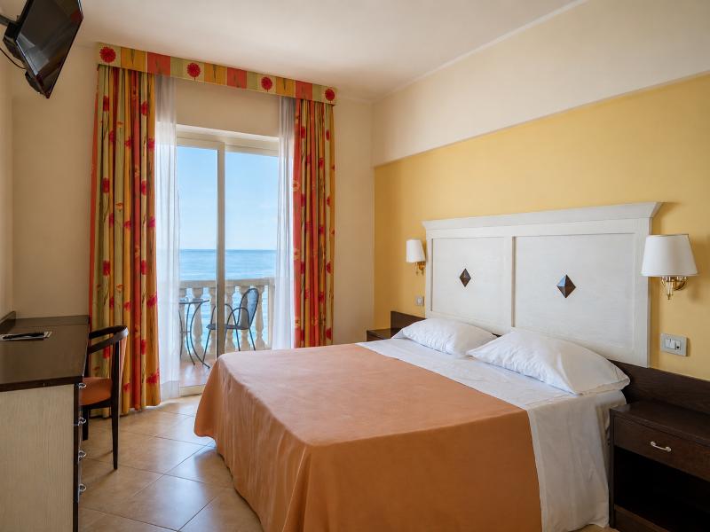 Hotel Orizzonte image