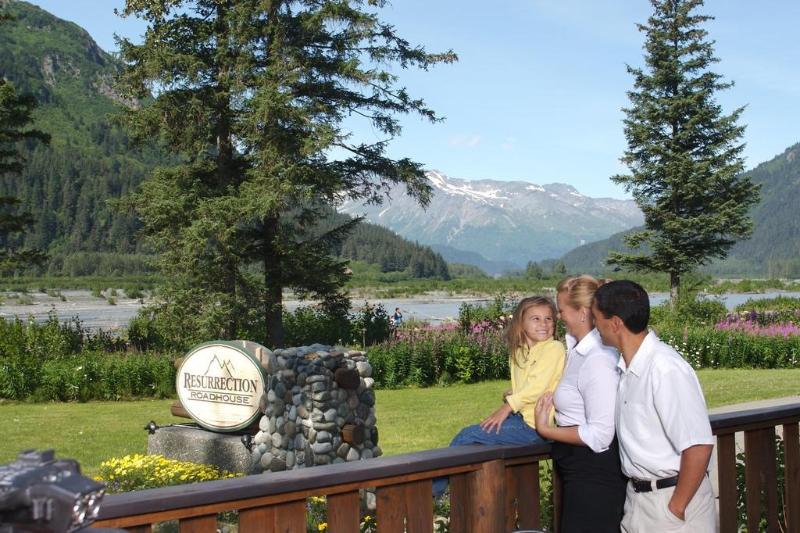 Seward Windsong Lodge image