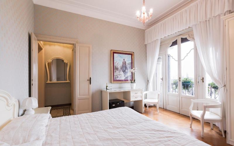 Du Parc image