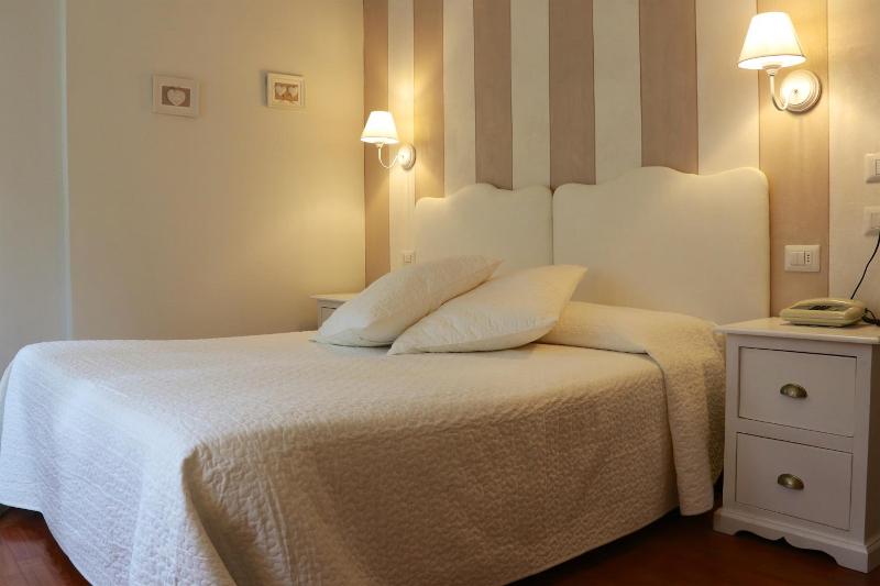 Du Parc image