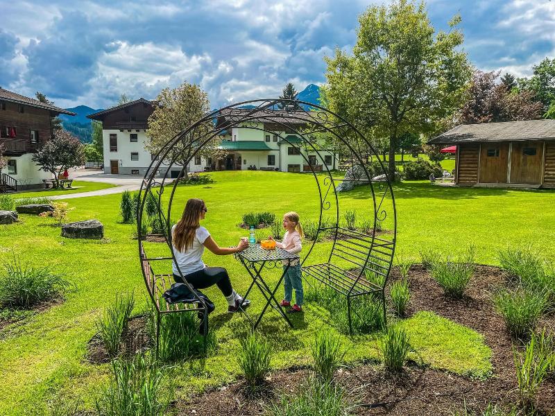 Familotel Sonnberg Ferienanlage image