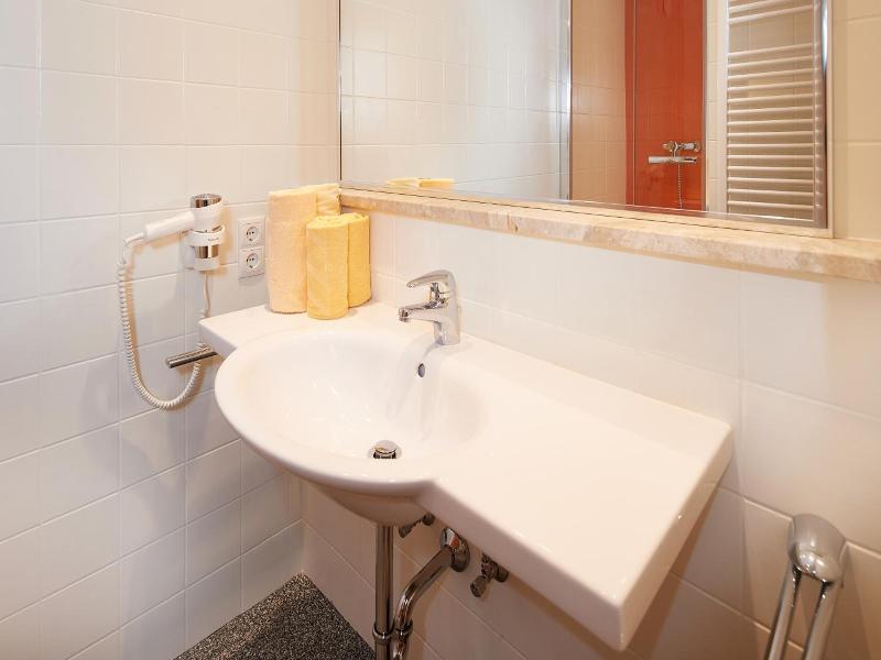 Familotel Sonnberg Ferienanlage image