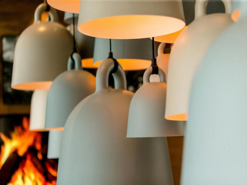 Motel One Salzburg-Süd image