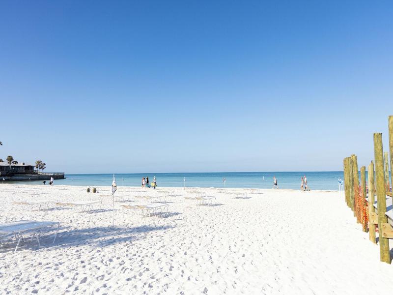 Captiva Beach Resort image
