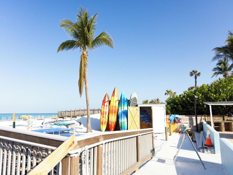 Captiva Beach Resort image