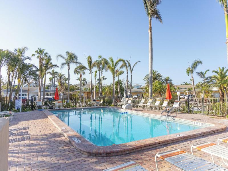 Captiva Beach Resort image