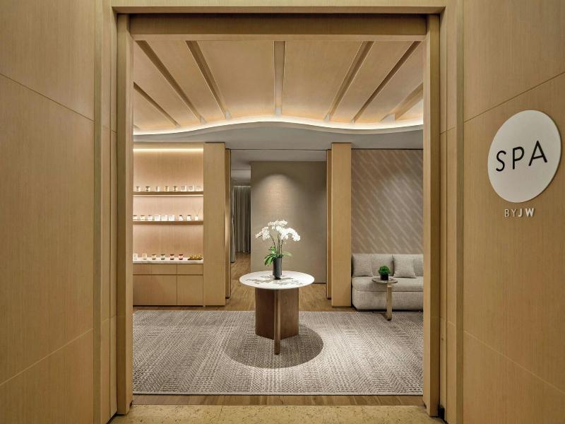 JW Marriott Hotel & Suites Saigon image