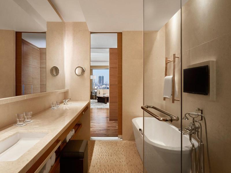 JW Marriott Hotel & Suites Saigon image