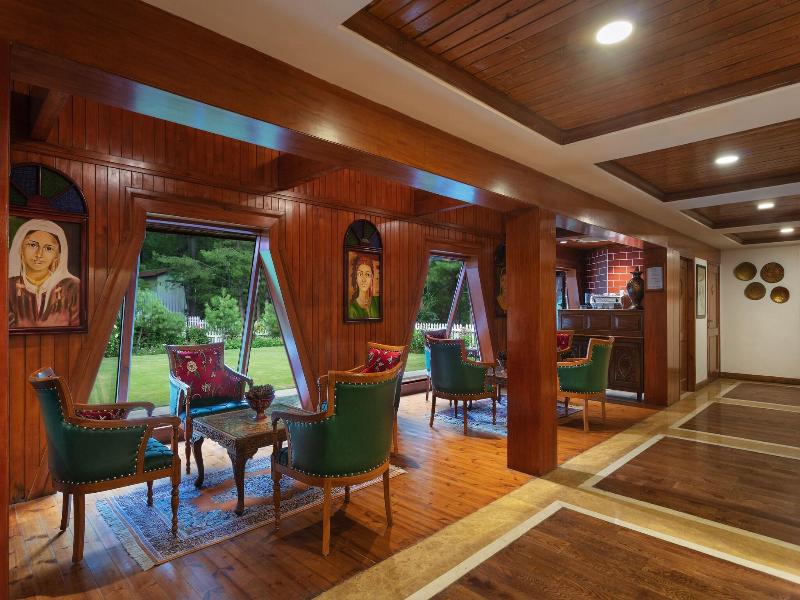 Welcomhotel Pine N Peak Pahalgam