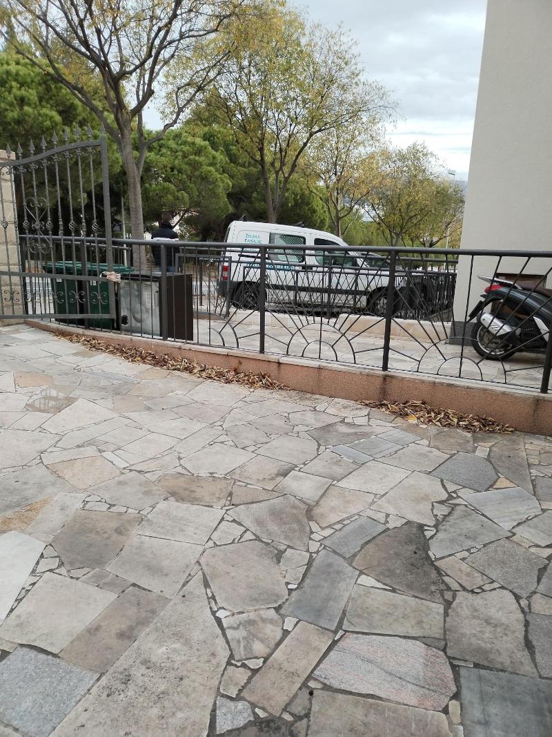 Guest House Vlado image