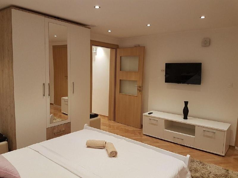 Guest House Vlado image