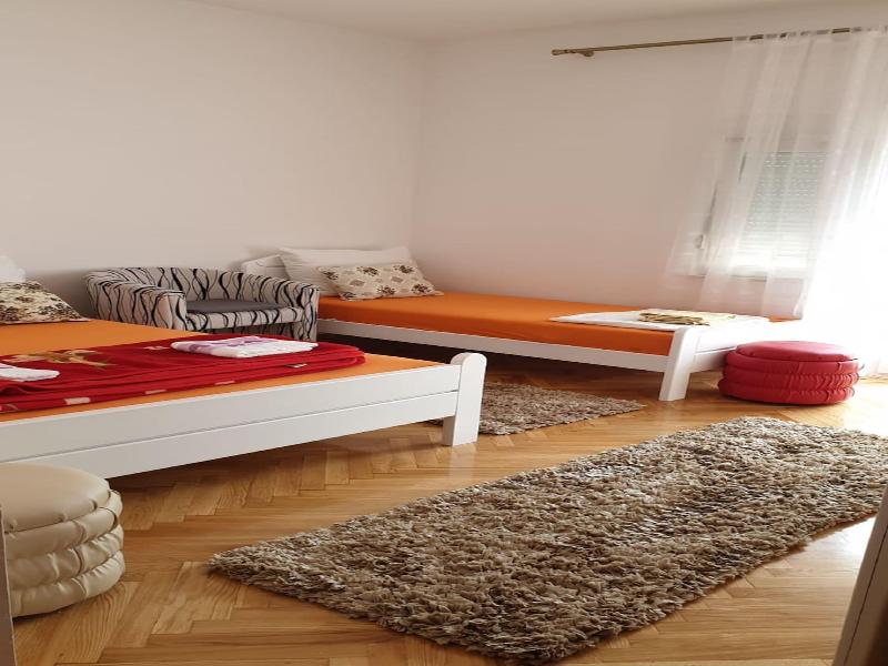 Guest House Vlado image