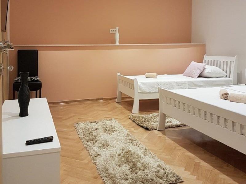 Guest House Vlado image