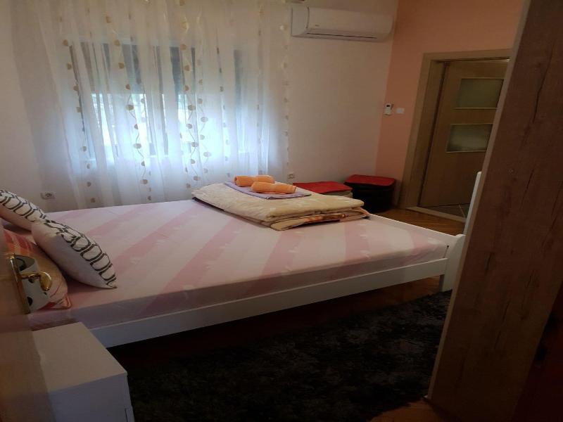 Guest House Vlado image