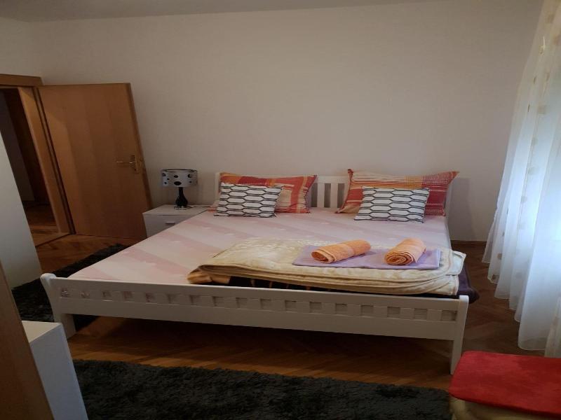 Guest House Vlado image