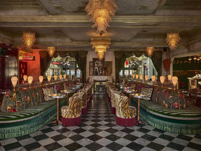 Lafayette Hotel & Suites in San Diego image