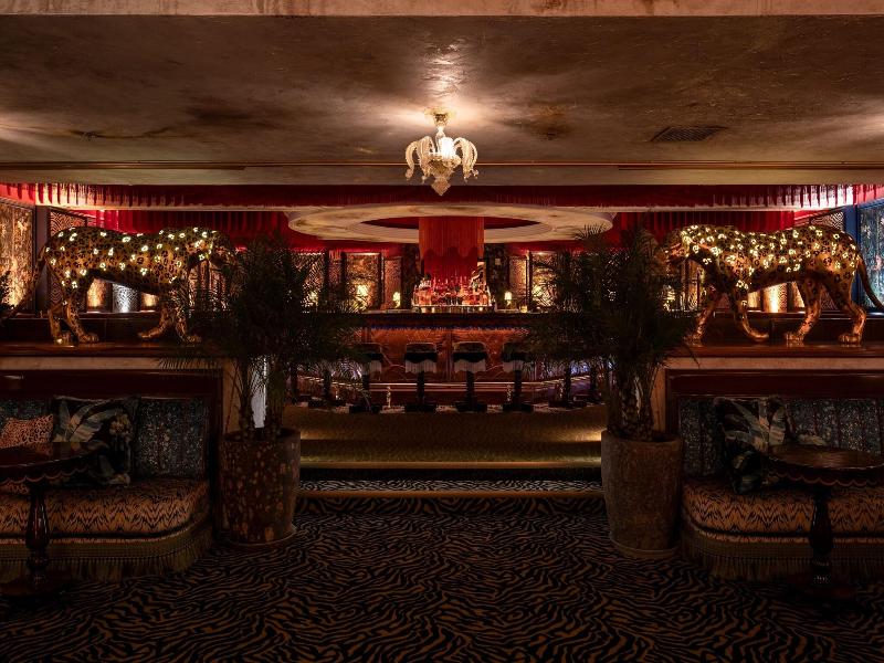 Lafayette Hotel & Suites in San Diego image