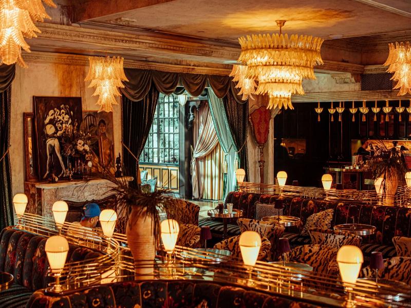 Lafayette Hotel & Suites in San Diego image