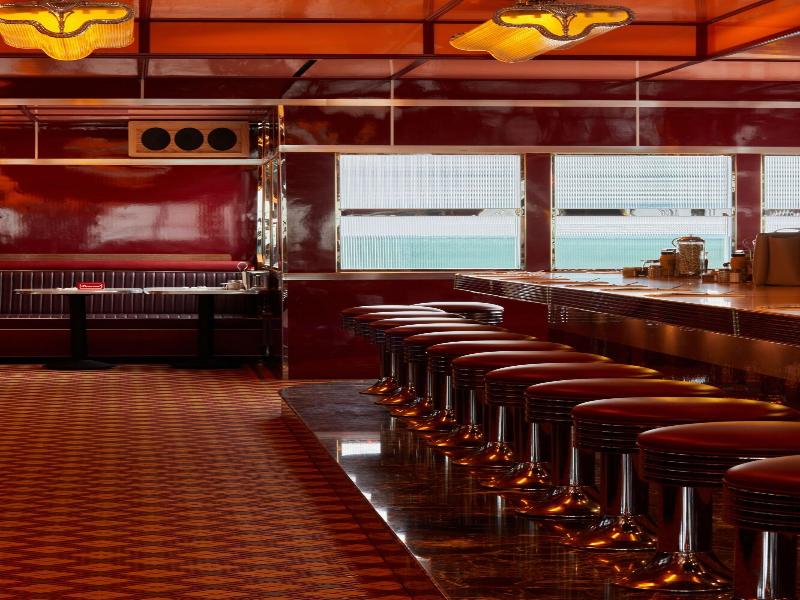 Lafayette Hotel & Suites in San Diego image