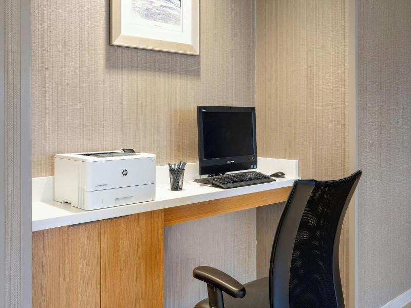 Springhill Suites State College image