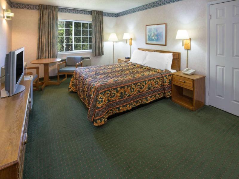 Days Inn by Wyndham Oroville image