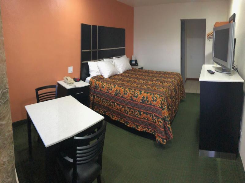 Days Inn by Wyndham Oroville image