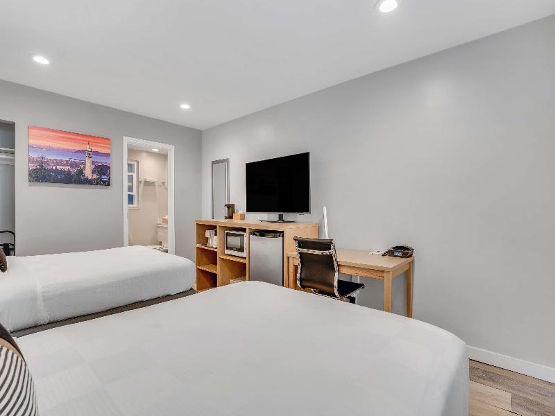 Sather Berkeley SureStay Collection by BW image