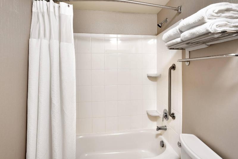 Springhill Suites Thatcher image