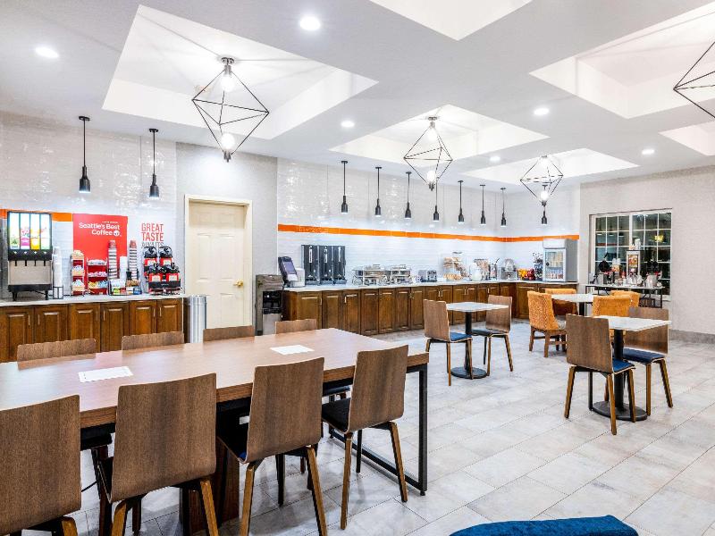 La Quinta Inn & Suites by Wyndham St. George image