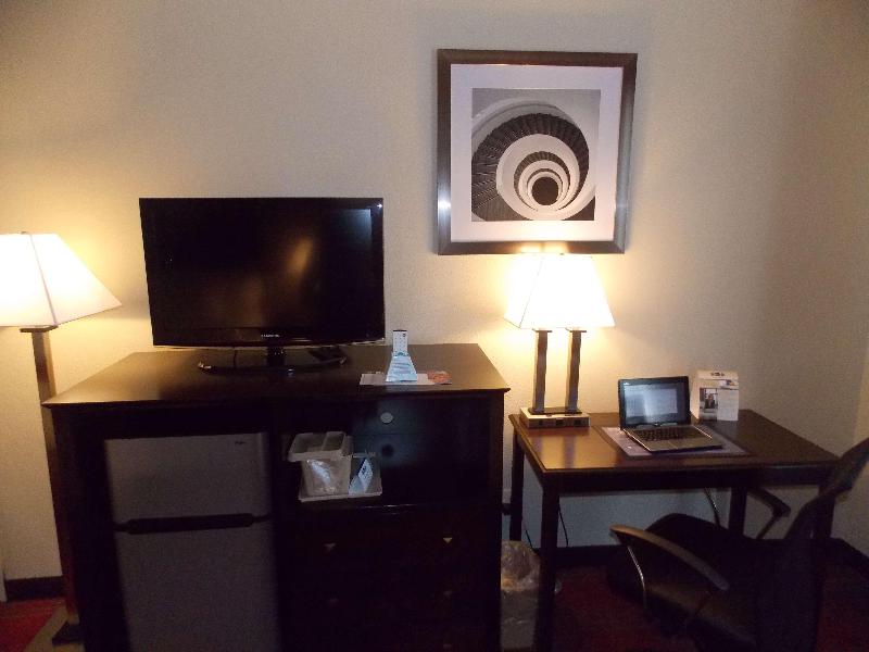 Best Western Springfield West Inn image