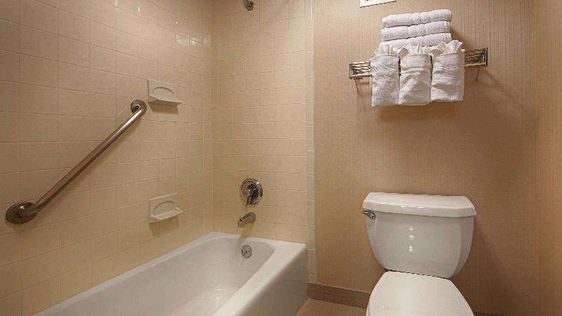 Best Western Springfield West Inn image