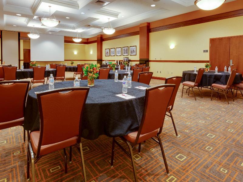 Drury Inn & Suites Near Forest Park image
