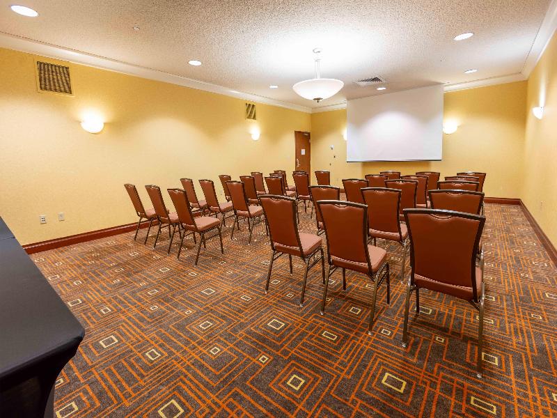 Drury Inn & Suites Near Forest Park image