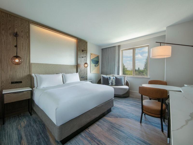 The Westin Sacramento Riverfront Hotel & Spa image