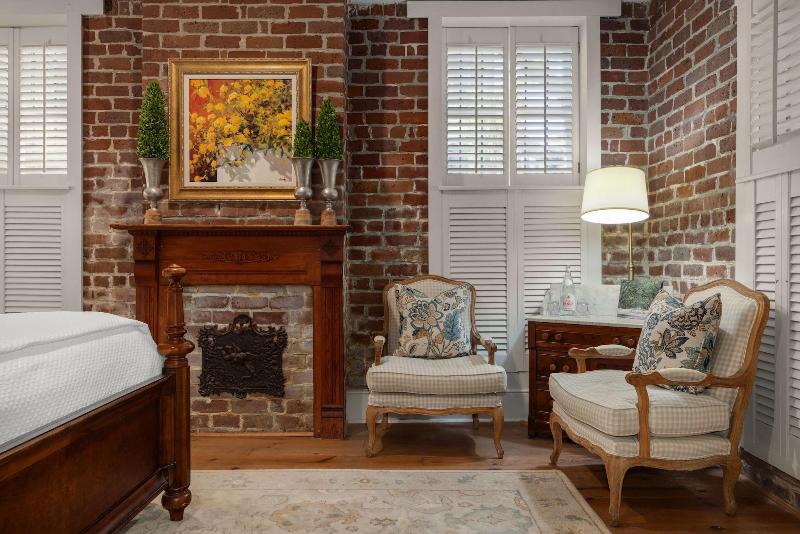 Hamilton-Turner Inn image