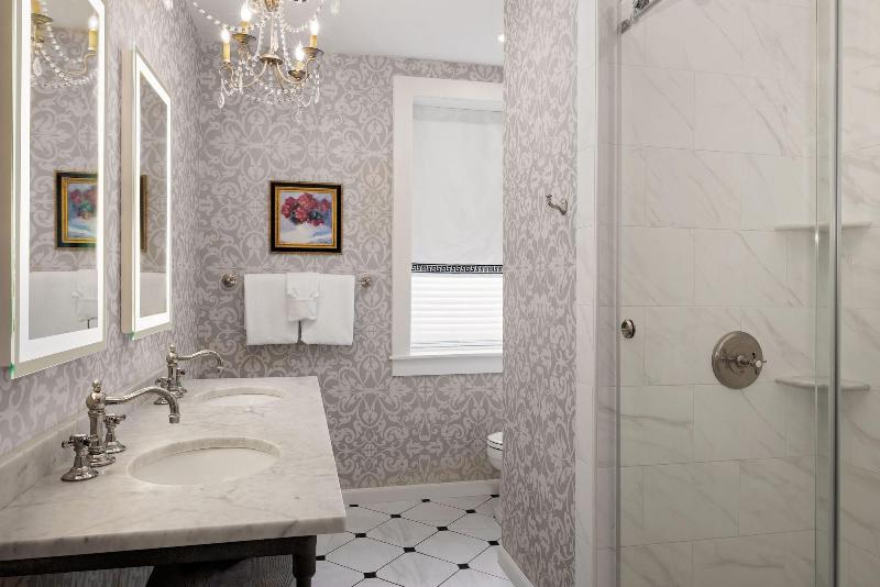 Hamilton-Turner Inn image