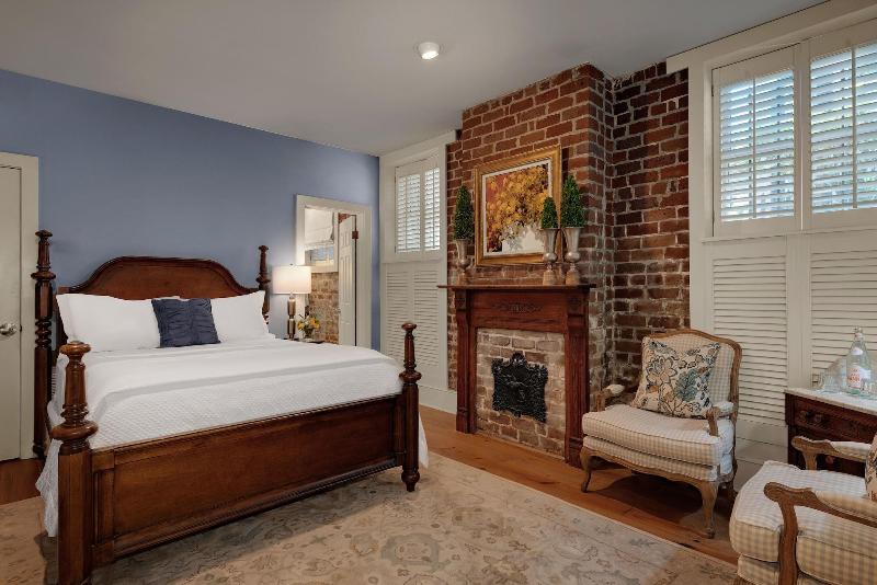 Hamilton-Turner Inn image