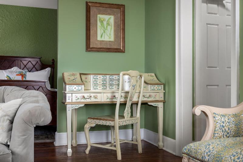 Hamilton-Turner Inn image