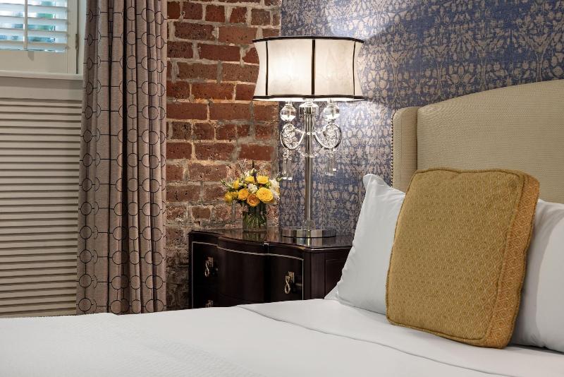 Hamilton-Turner Inn image