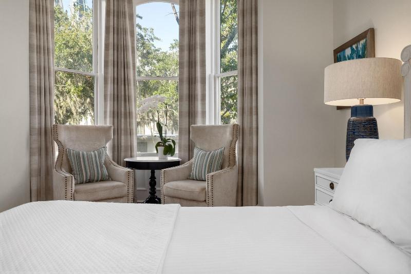 Hamilton-Turner Inn image