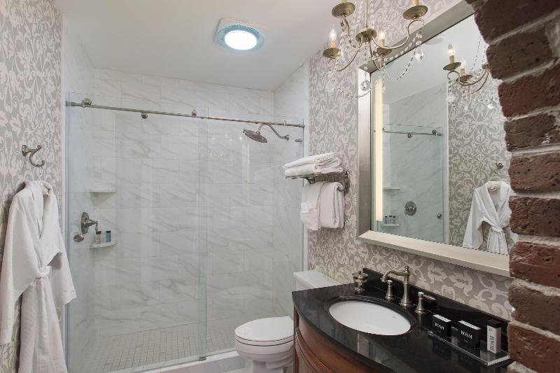 Hamilton-Turner Inn image