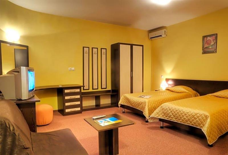 Luxor Hotel & Casino Komplex image